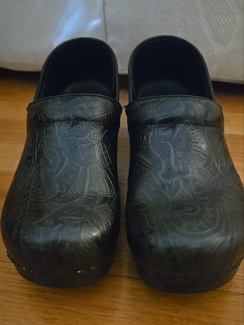 Dansko Slip-On Clogs (Sz 41)